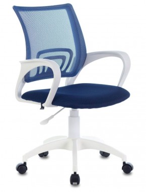 Кресло BRABIX "Fly MG-396W" (белый/темно-синее) 532399 в Перми - perm.ok-mebel.com | фото