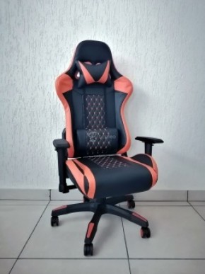 Кресло геймерское Barneo K-53 (черная экокожа оранжевые вставки) в Перми - perm.ok-mebel.com | фото
