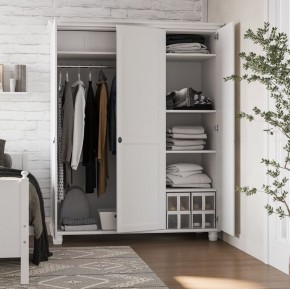 Шкаф 30 Вествик трёхдверный, массив сосны, цвет белый в Перми - perm.ok-mebel.com | фото 4
